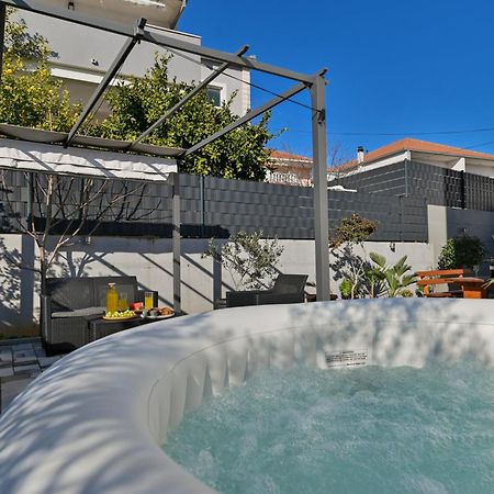 Luxury Apartment With Garden Jacuzzi And Wellness Trogir Exterior photo
